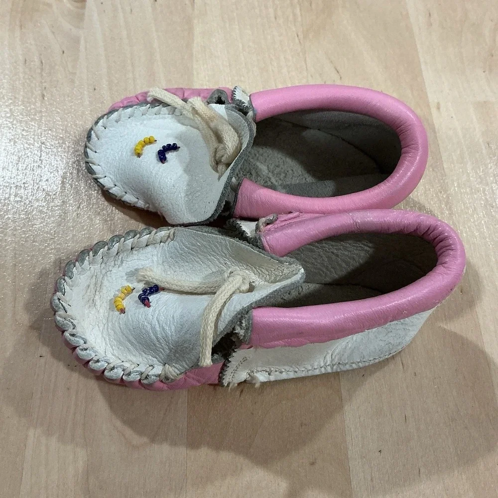 Vintage Baby Moccasins Pink Leather Beadwork Child's Size 4